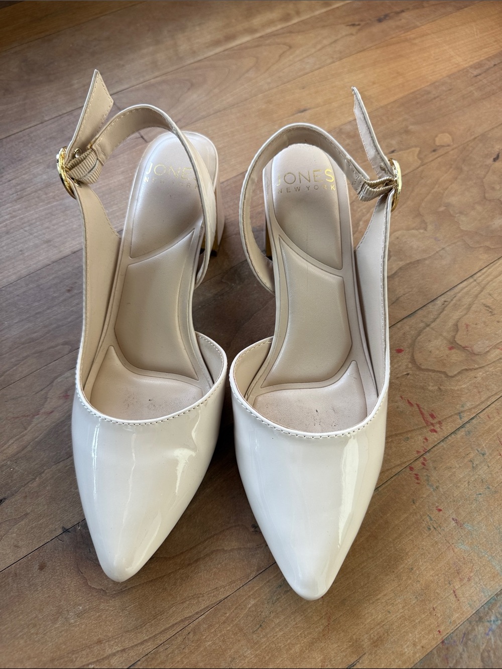 Jones New York White Patent Pointed-Toe Slingback Heels